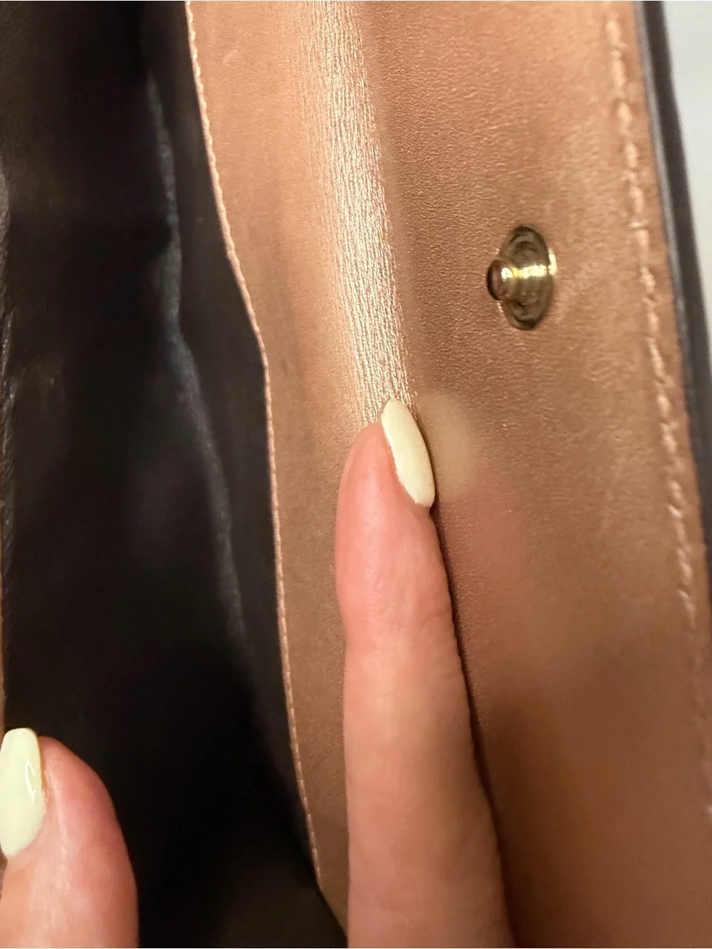 Gucci Metallic Pink Guccissima Leather Wallet w/ Gold Chain